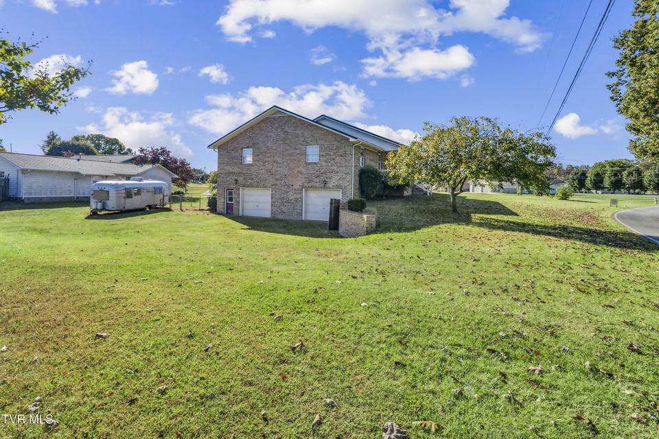 Photo #71: 25 Briar Patch Lane