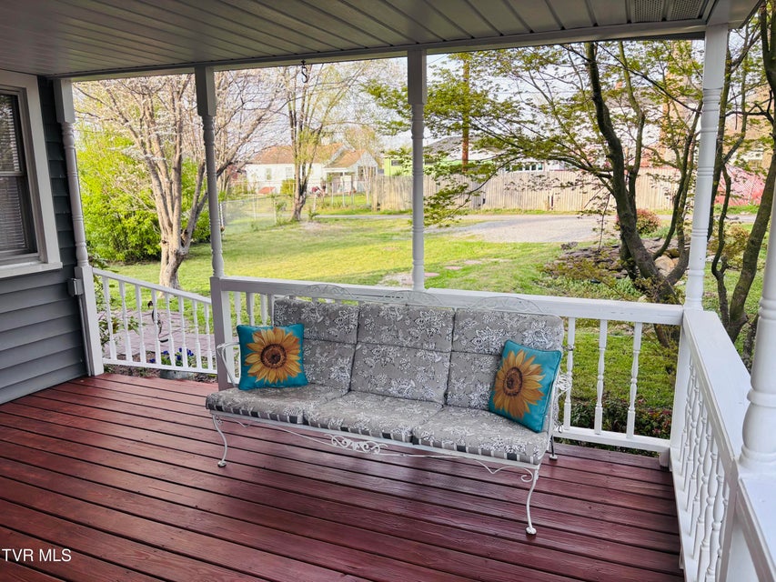 Photo #39: 1644 Redwood Drive