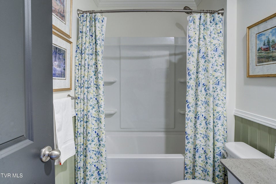 Photo #25: 1039 Saylors Place