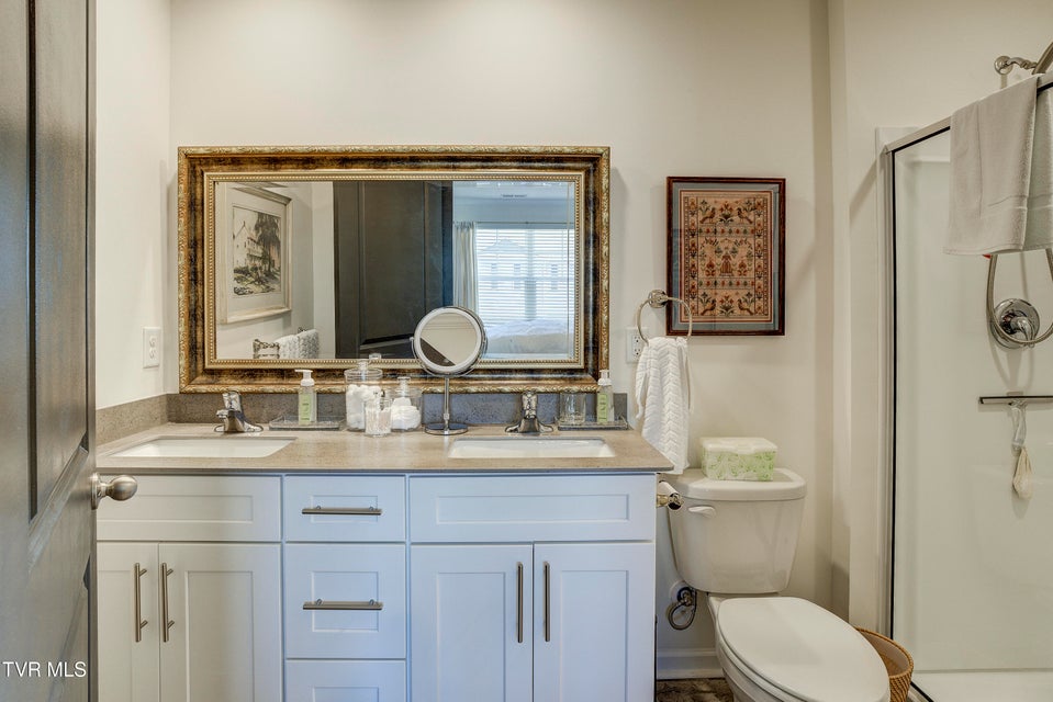 Photo #31: 1039 Saylors Place