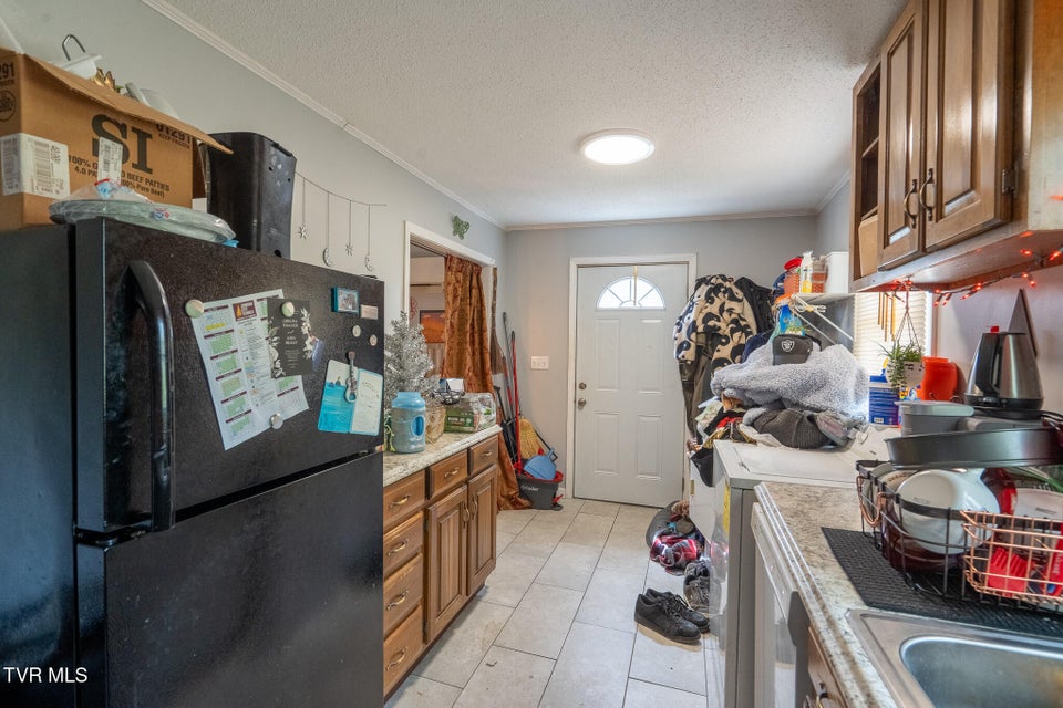 Photo #8: 2305&2303 Abbott Drive