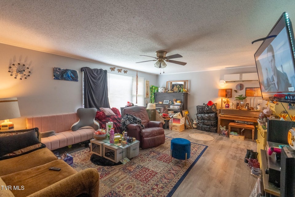 Photo #9: 2305&2303 Abbott Drive