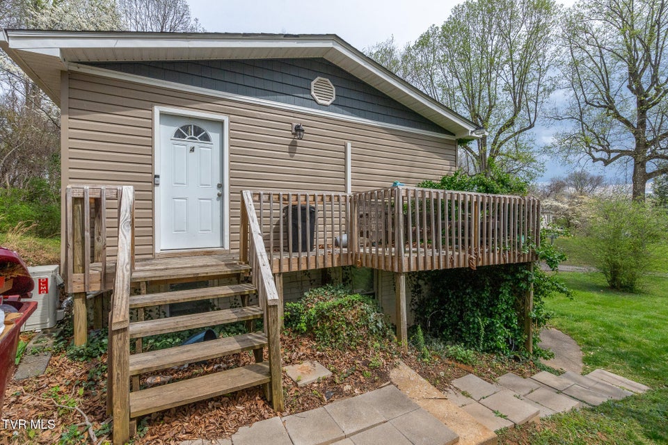 Photo #5: 2305&2303 Abbott Drive