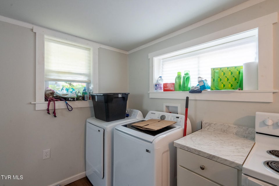 Photo #22: 2305&2303 Abbott Drive