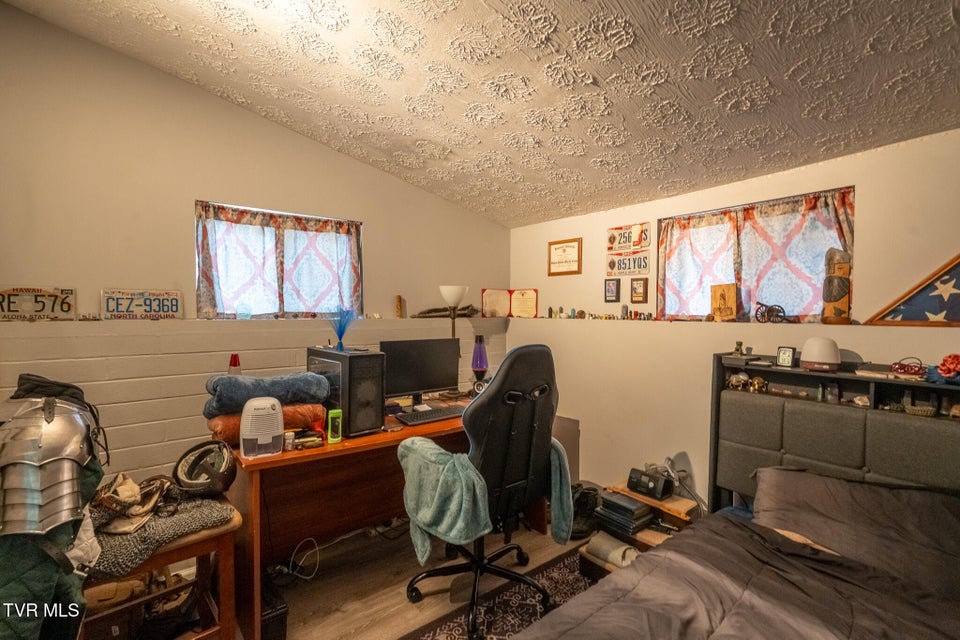 Photo #34: 2305&2303 Abbott Drive