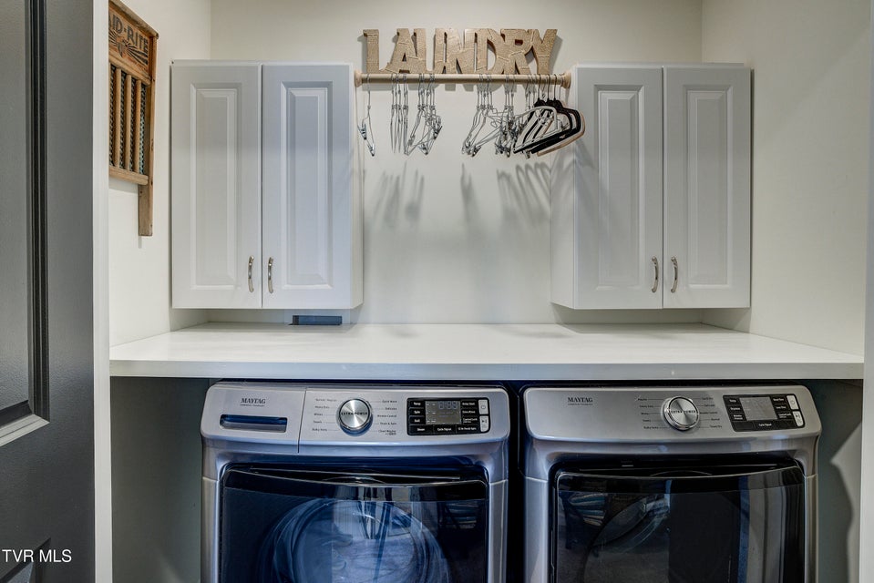 Photo #33: 1039 Saylors Place