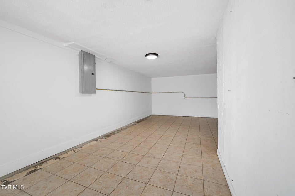 Photo #50: 248 Sunset Drive