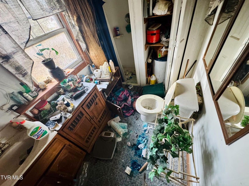 Photo #9: 308 7th Street