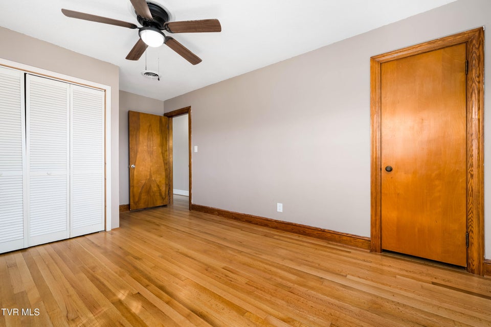 Photo #45: 248 Sunset Drive