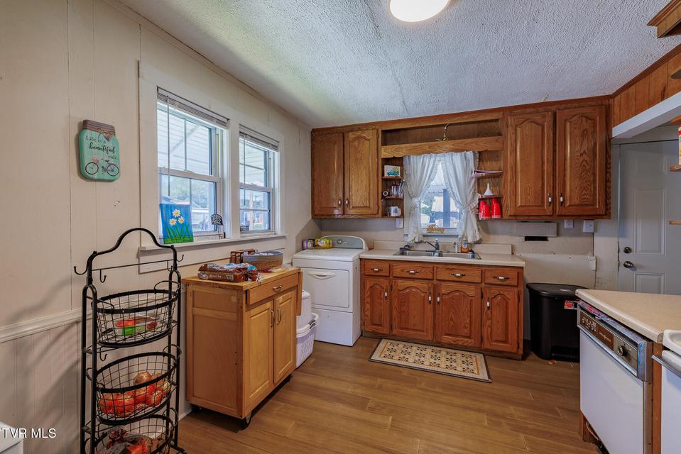 Photo #3: 204 Millpond Street