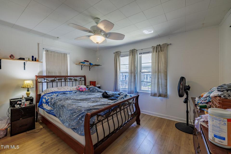 Photo #7: 204 Millpond Street