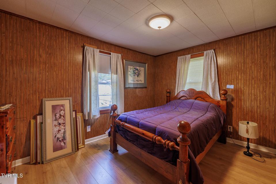 Photo #13: 204 Millpond Street