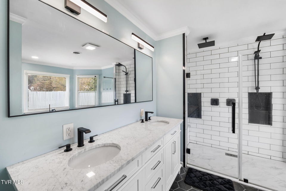 Photo #41: 21164 Vances Mill Road