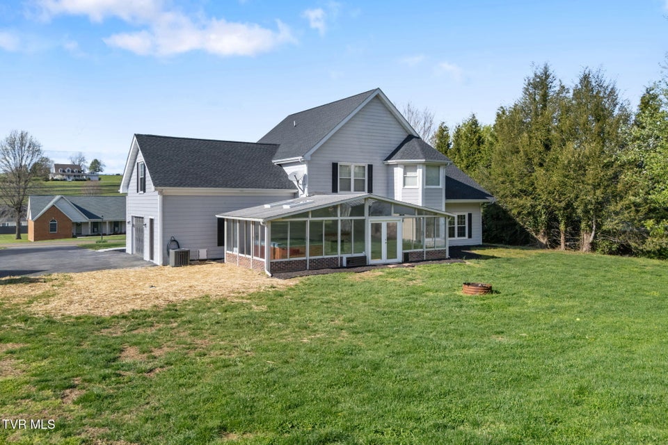 Photo #8: 21164 Vances Mill Road