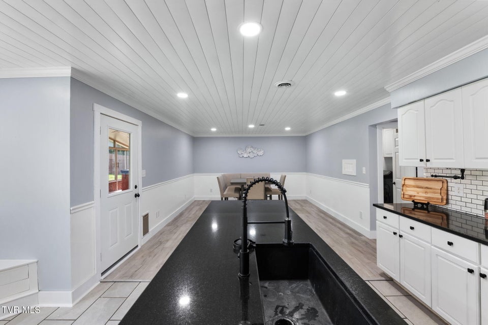 Photo #18: 21164 Vances Mill Road