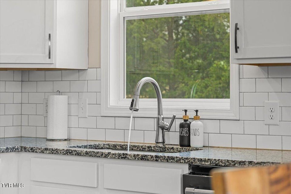 Photo #22: 250 Burnetts Chapel Lane