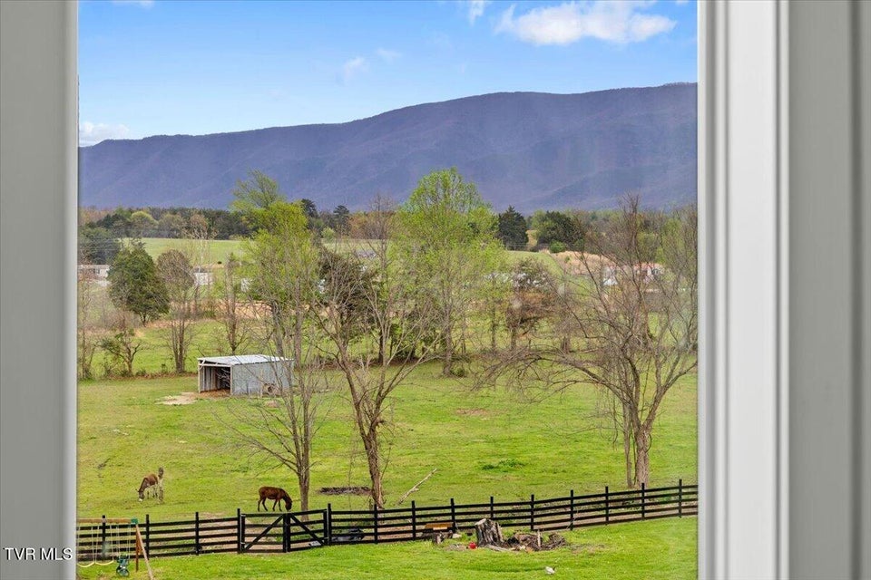 Photo #13: 250 Burnetts Chapel Lane