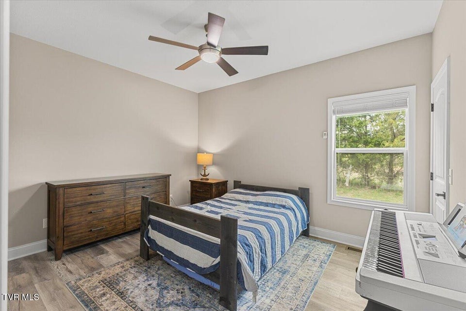 Photo #33: 250 Burnetts Chapel Lane