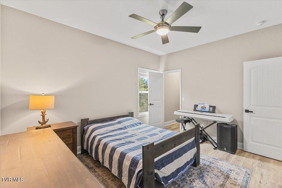 Photo #34: 250 Burnetts Chapel Lane