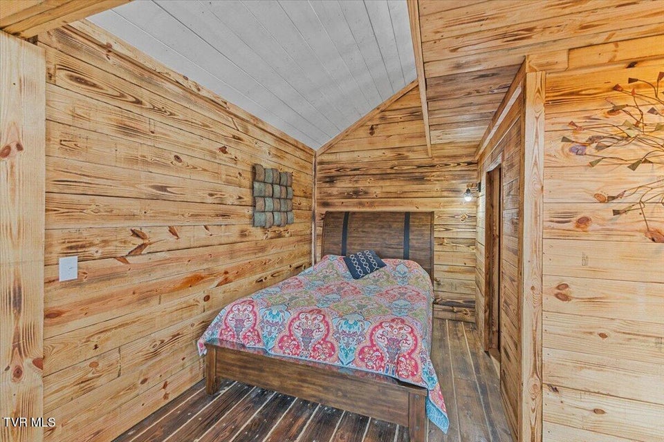 Photo #55: 250 Burnetts Chapel Lane