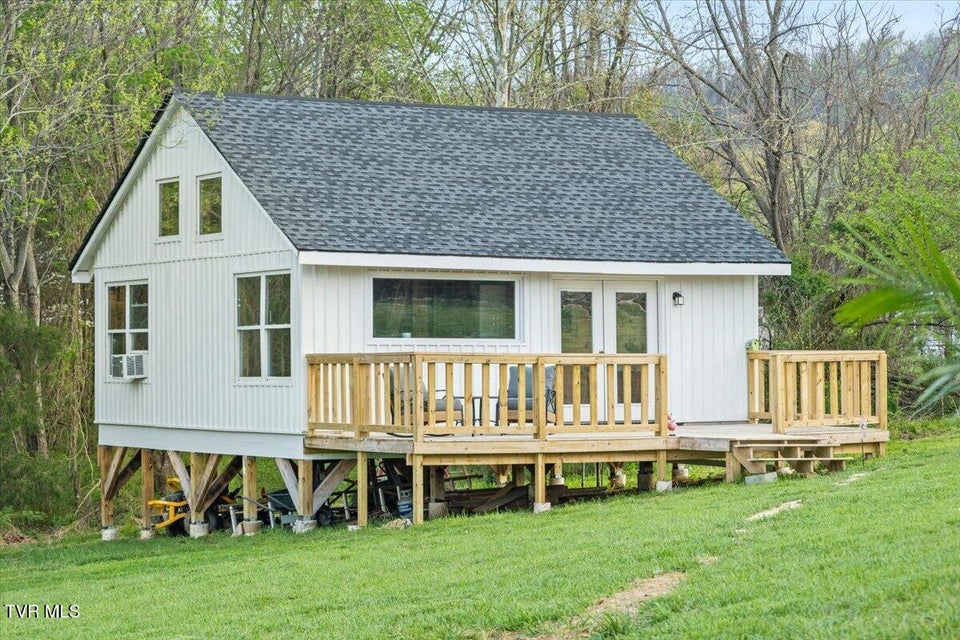 Photo #4: 250 Burnetts Chapel Lane