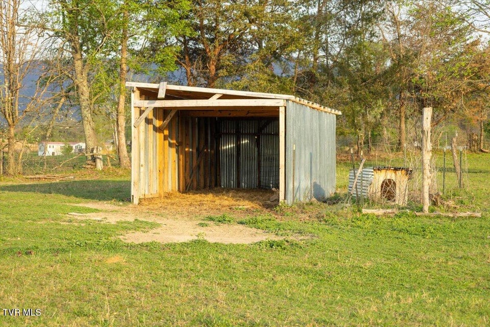 Photo #71: 250 Burnetts Chapel Lane