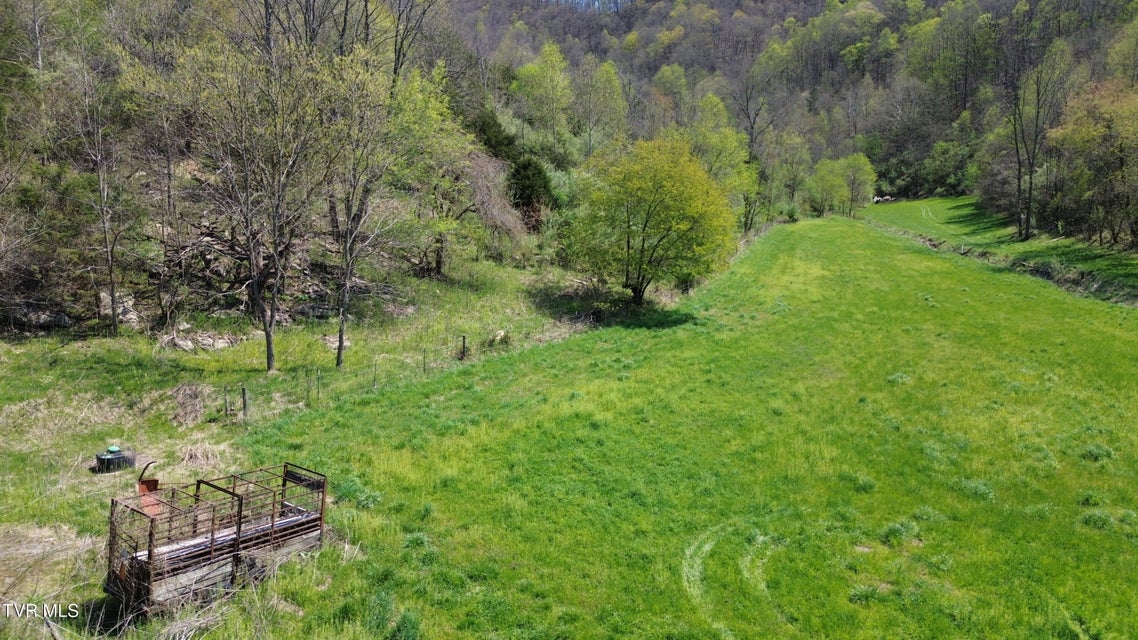 Photo #63: 9296 Bristol Highway