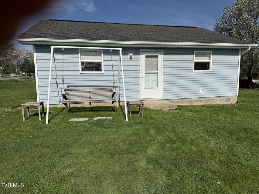 Photo #5: 709 2nd Street