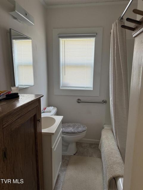 Photo #20: 709 2nd Street