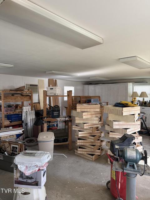 Photo #34: 709 2nd Street