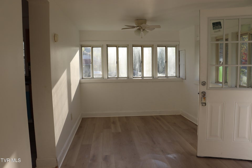 Photo #49: 1203 1st Avenue