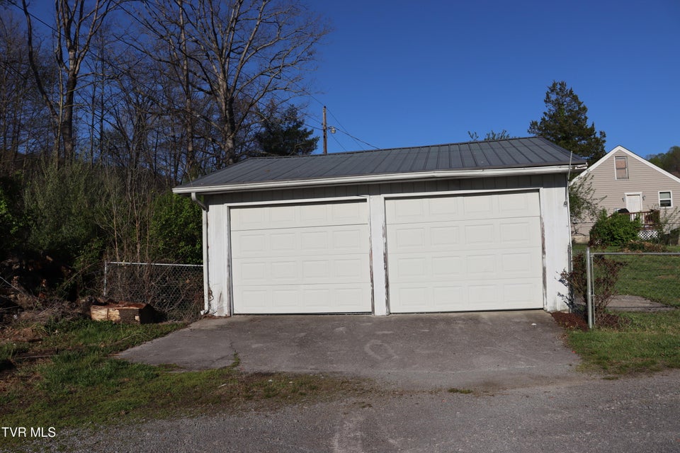 Photo #57: 1203 1st Avenue