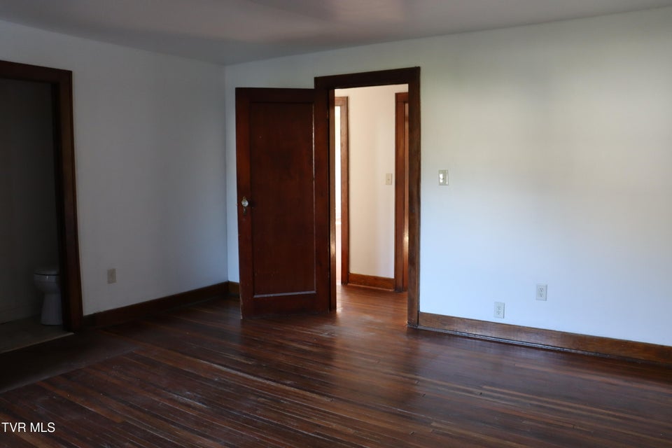 Photo #35: 1203 1st Avenue