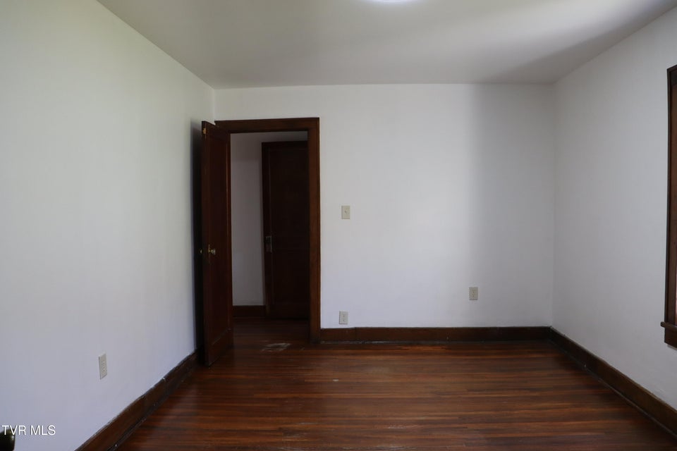 Photo #39: 1203 1st Avenue