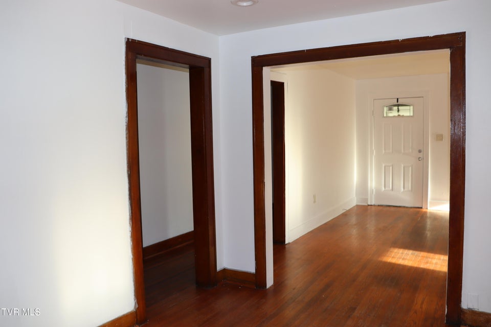 Photo #14: 1203 1st Avenue