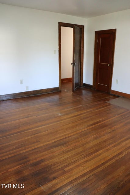 Photo #47: 1203 1st Avenue