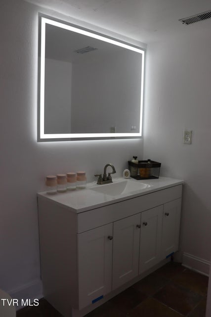 Photo #44: 1203 1st Avenue