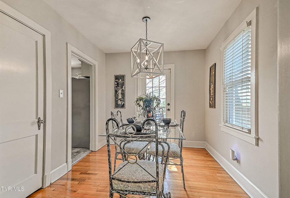 Photo #16: 2204 Cypress Street