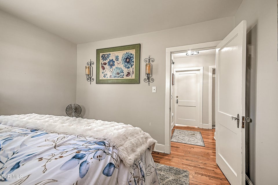 Photo #23: 2204 Cypress Street