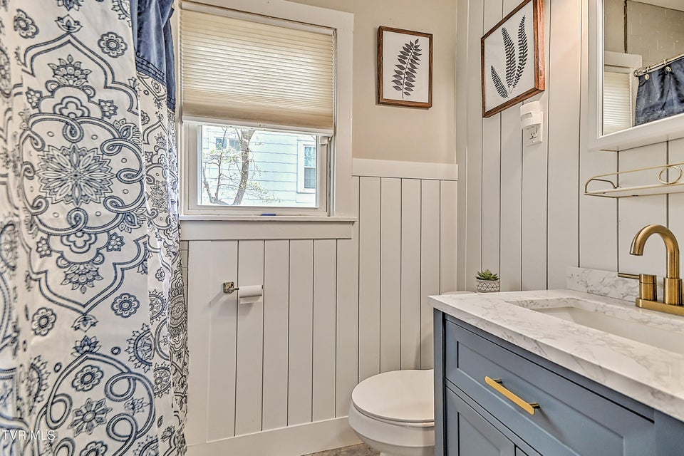 Photo #25: 2204 Cypress Street