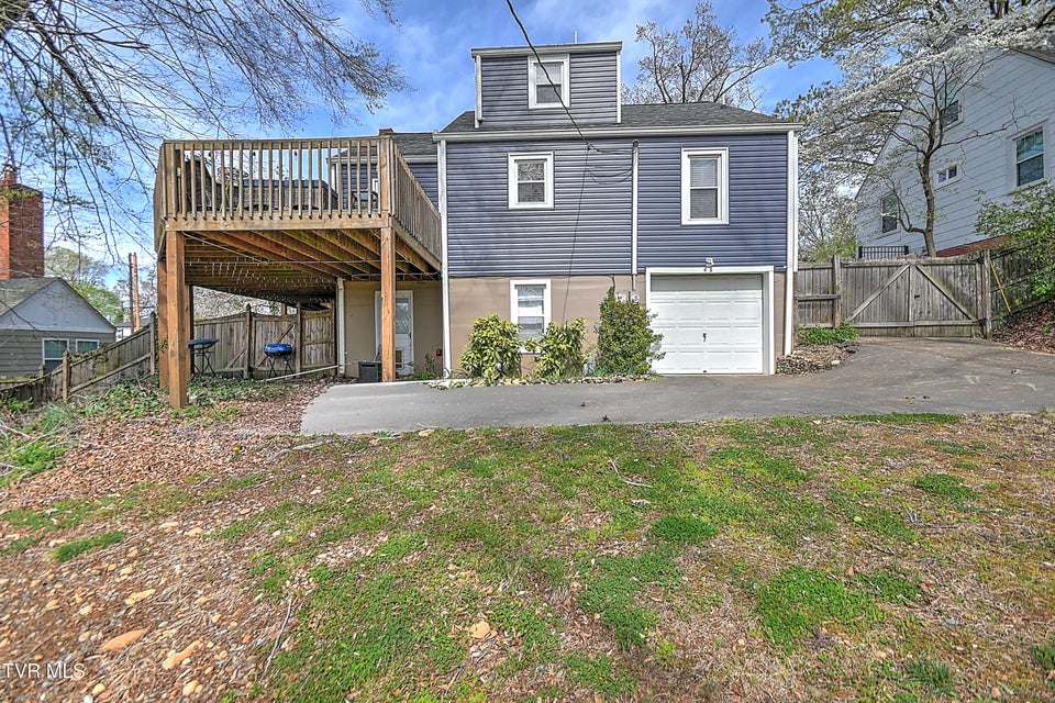 Photo #37: 2204 Cypress Street