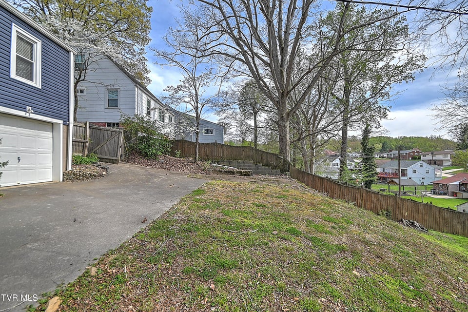 Photo #39: 2204 Cypress Street