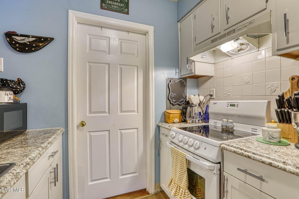 Photo #11: 100 Church Street