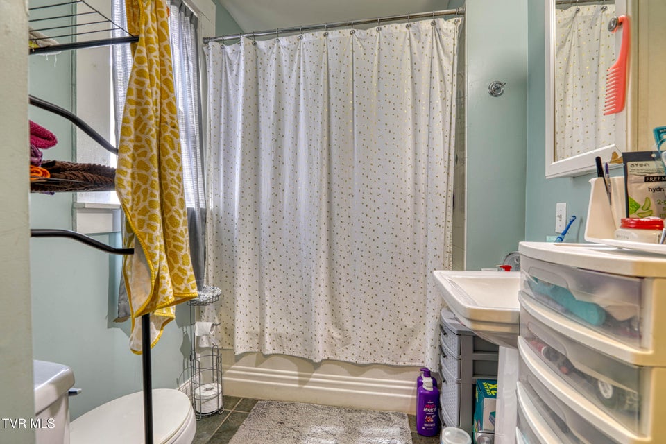 Photo #28: 100 Church Street