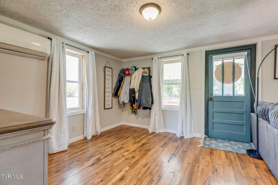 Photo #6: 2537 Rye Cove Memorial Road