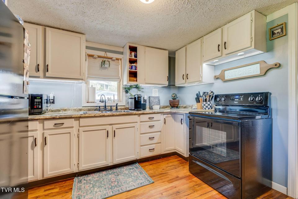 Photo #12: 2537 Rye Cove Memorial Road