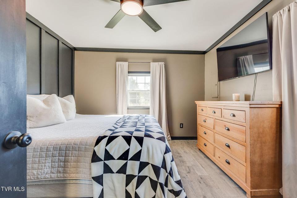 Photo #15: 2537 Rye Cove Memorial Road