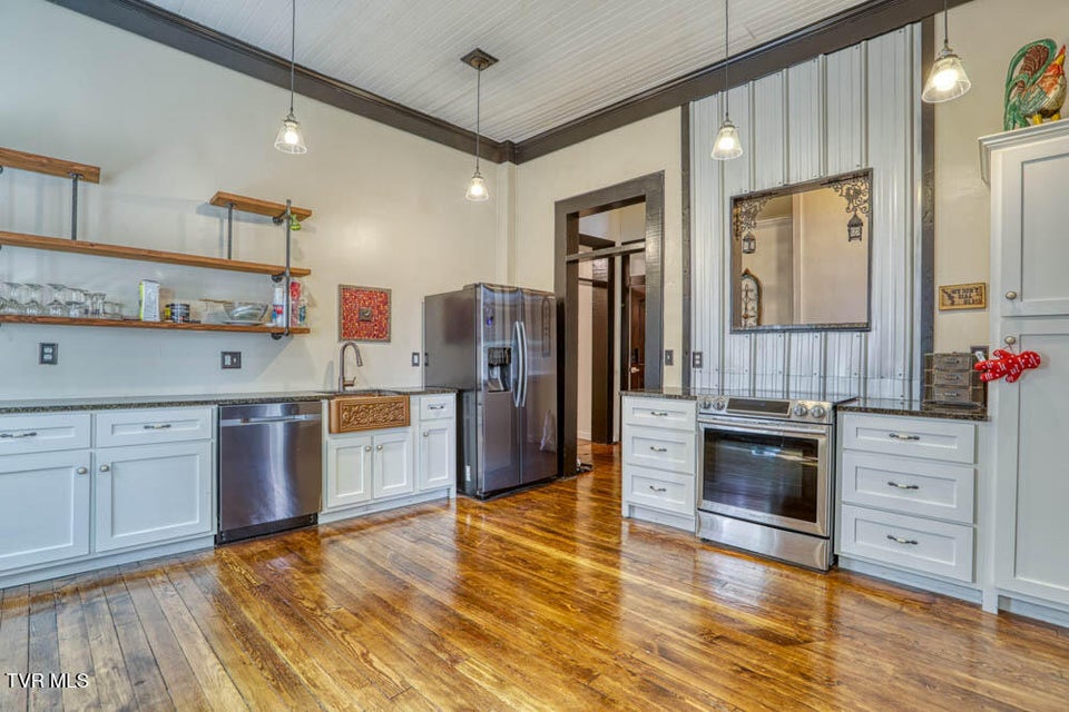 Photo #64: 114 & 116 Main Street