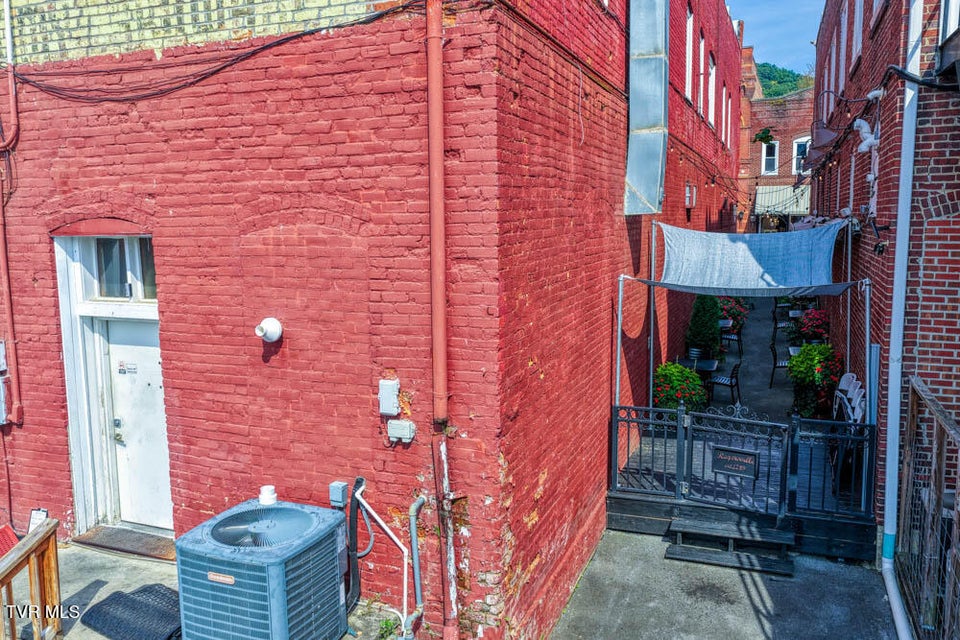 Photo #100: 114 & 116 Main Street