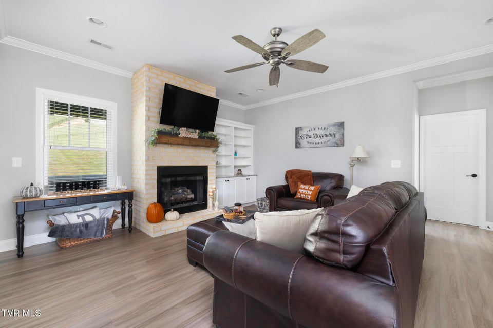 Photo #11: 1394 Prospects Way